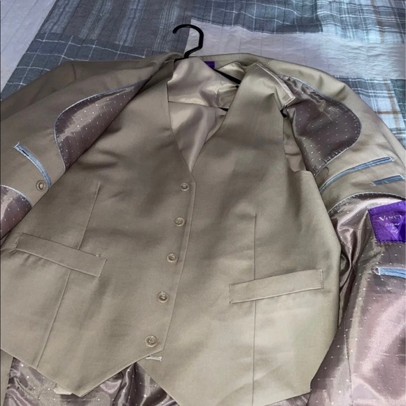 Suit for men- Vest and Pants included - Picture 4 of 9